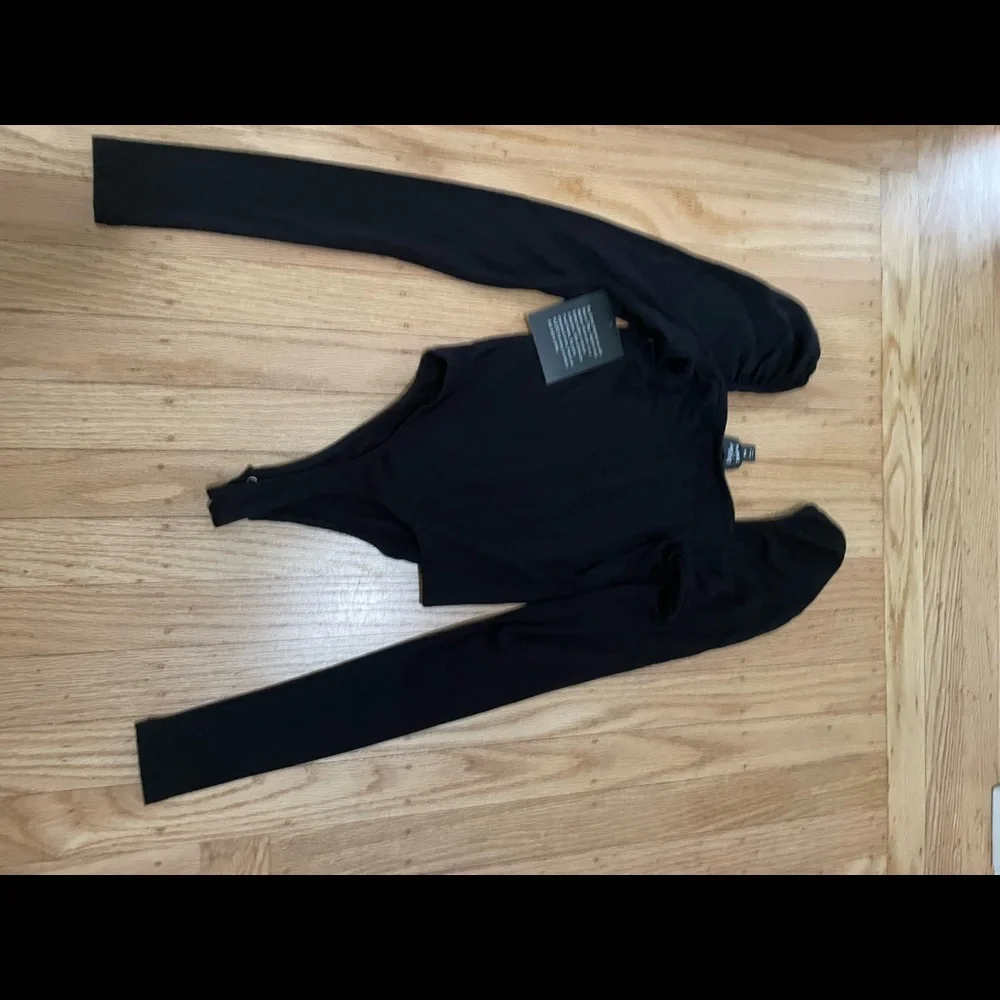Bar III bodysuit (NWT) - Picture 6 of 6